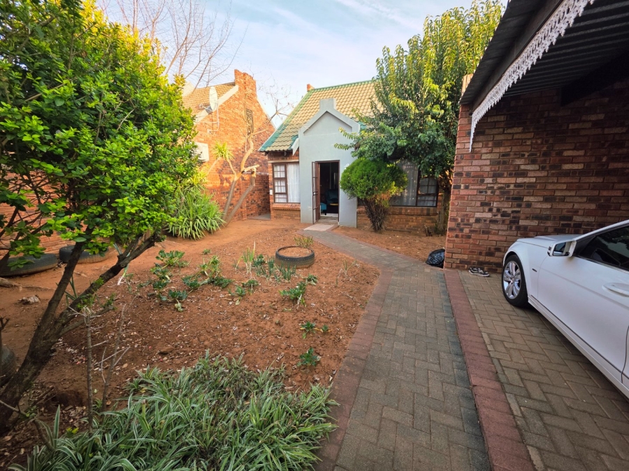 2 Bedroom Property for Sale in Universitas Free State